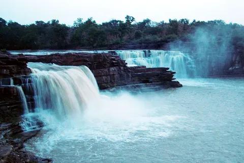 Rahatgarh Waterfalls / Bhalkund Jalprapat