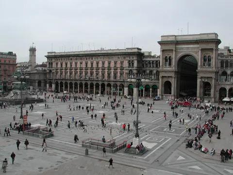 Piazza del Duomo Milan