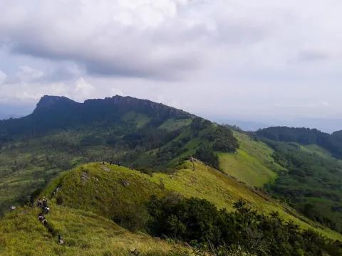 Hanthana Mountain Sri Lanka