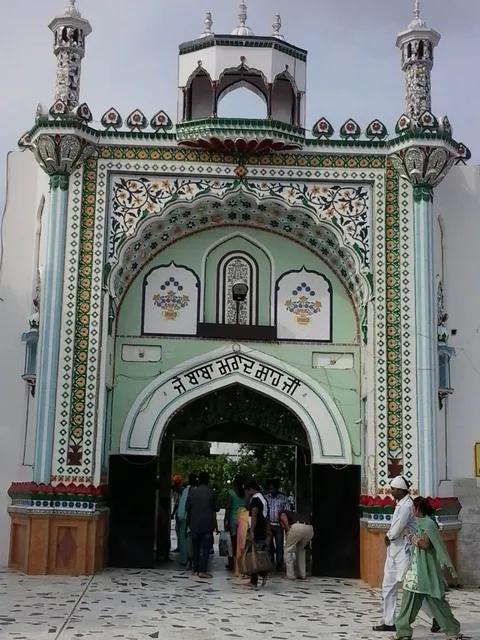 Dera Baba Murad Shah Ji Nakodar