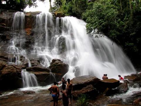 Sirimane Waterfalls