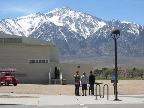 Eastern Sierra Visitor Center